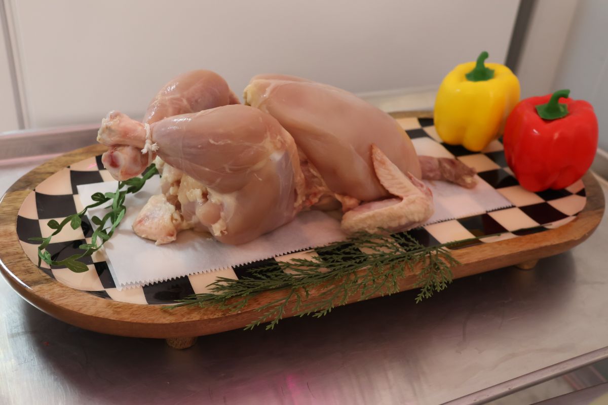 Whole Skinless Chicken